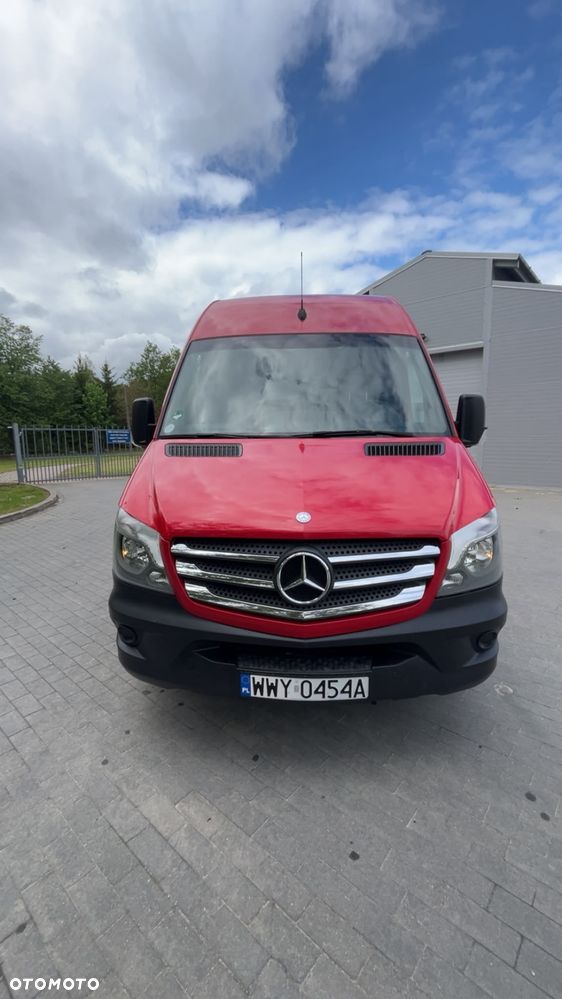 Mercedes-Benz Sprinter - 15