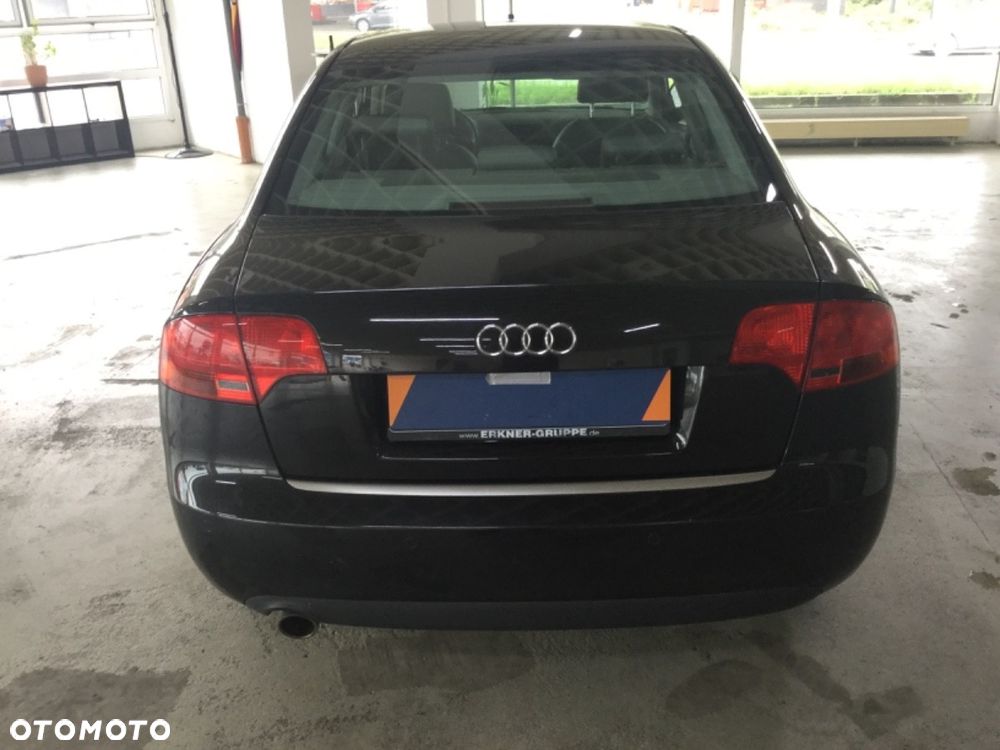 Audi A4 Limousine 1.6 - 3