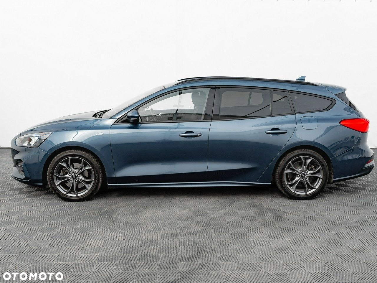 Ford Focus 1.0 EcoBoost ST-Line - 10