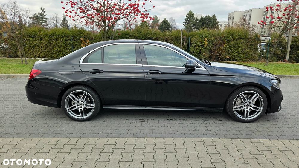 Mercedes-Benz Klasa E 220 d 4-Matic AMG - 4