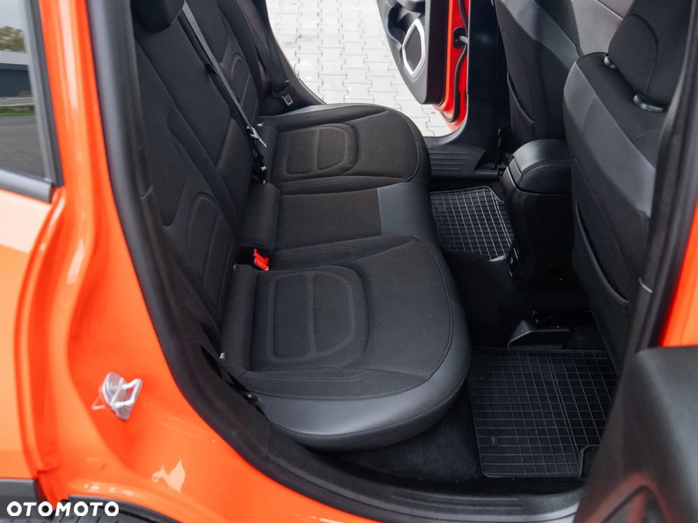Jeep Renegade 1.6 MultiJet Limited Adventure Edition - 21