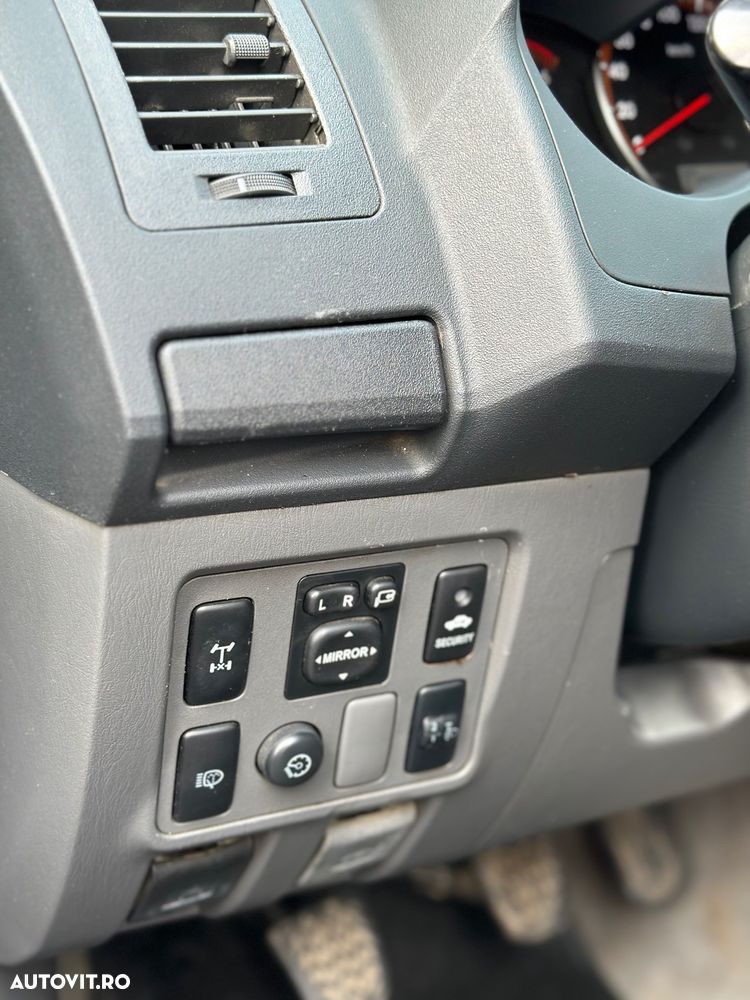 Toyota Hilux 4x4 Cabina Dubla Comfort - 14