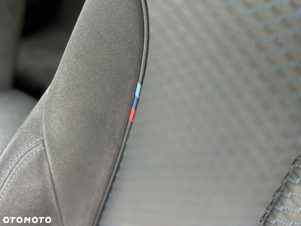 BMW Seria 1 118i M Sport Shadow - 22