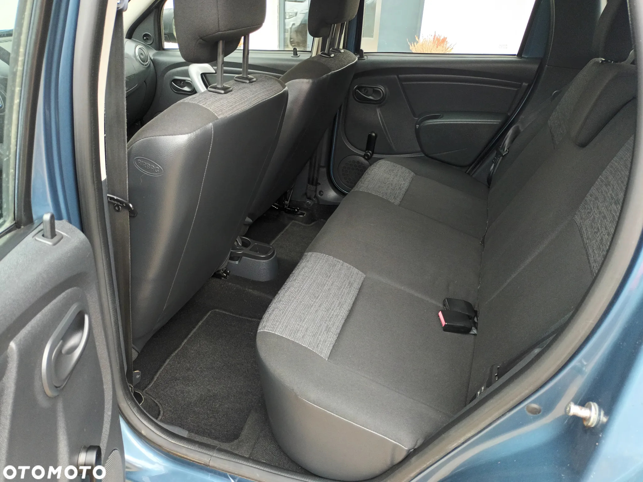 Dacia Duster 1.6 - 10