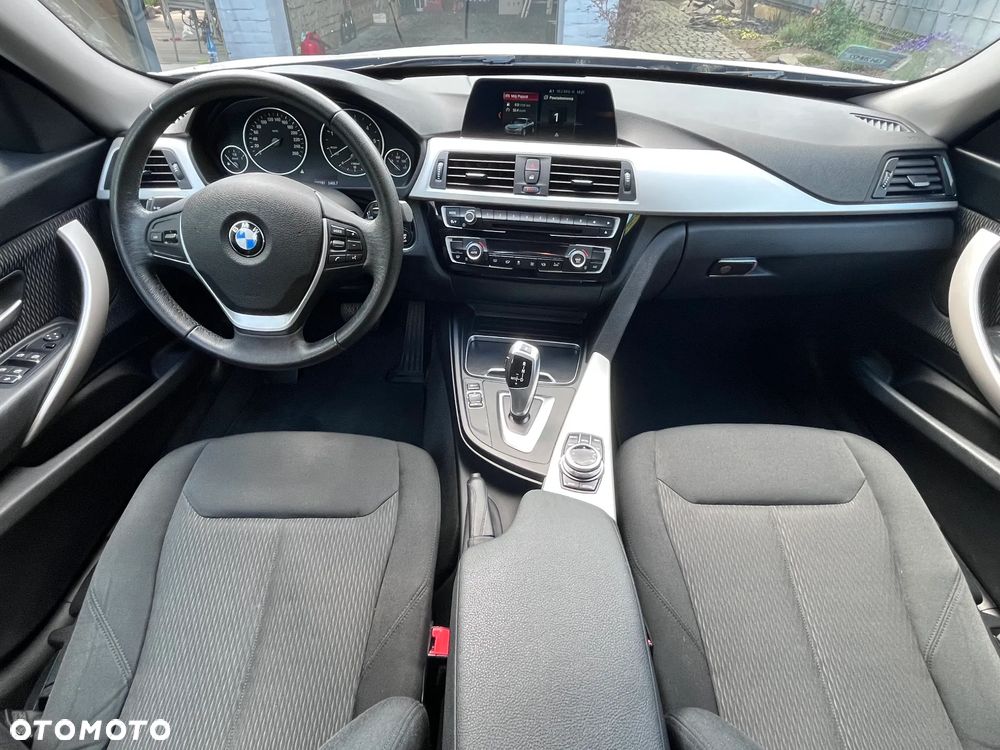BMW Seria 3 318d Business Edition - 9