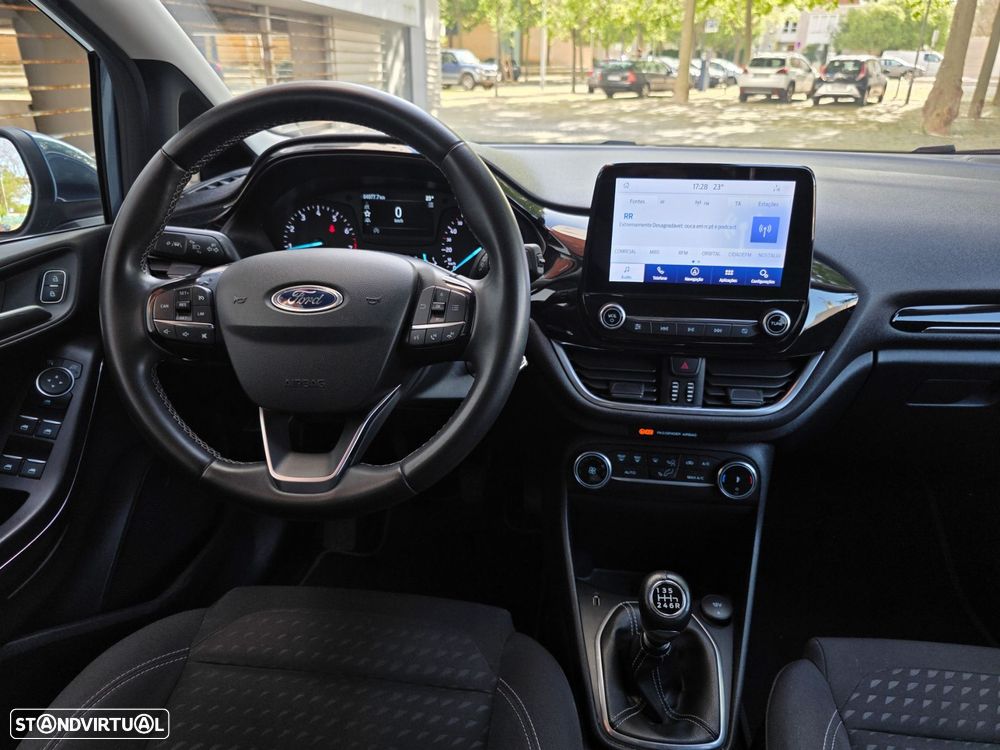 Ford Fiesta 1.0 EcoBoost Connected - 23