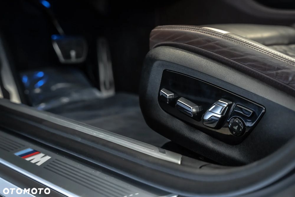BMW Seria 7 745Le xDrive - 20