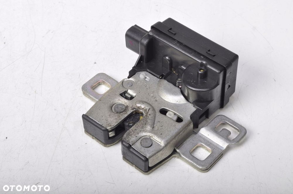 MINI R58 ZAMEK BAGAŻNIKA KLAPY 2759608