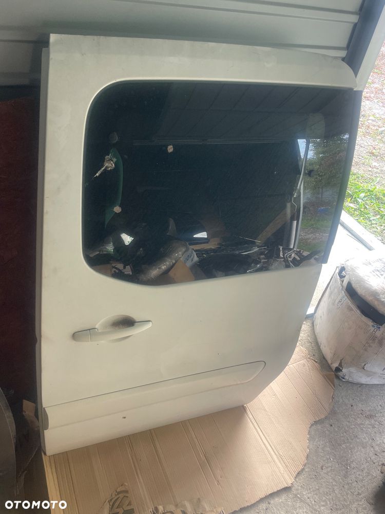 Drzwi kompletne przesuwne lewe Berlingo Partner - 1