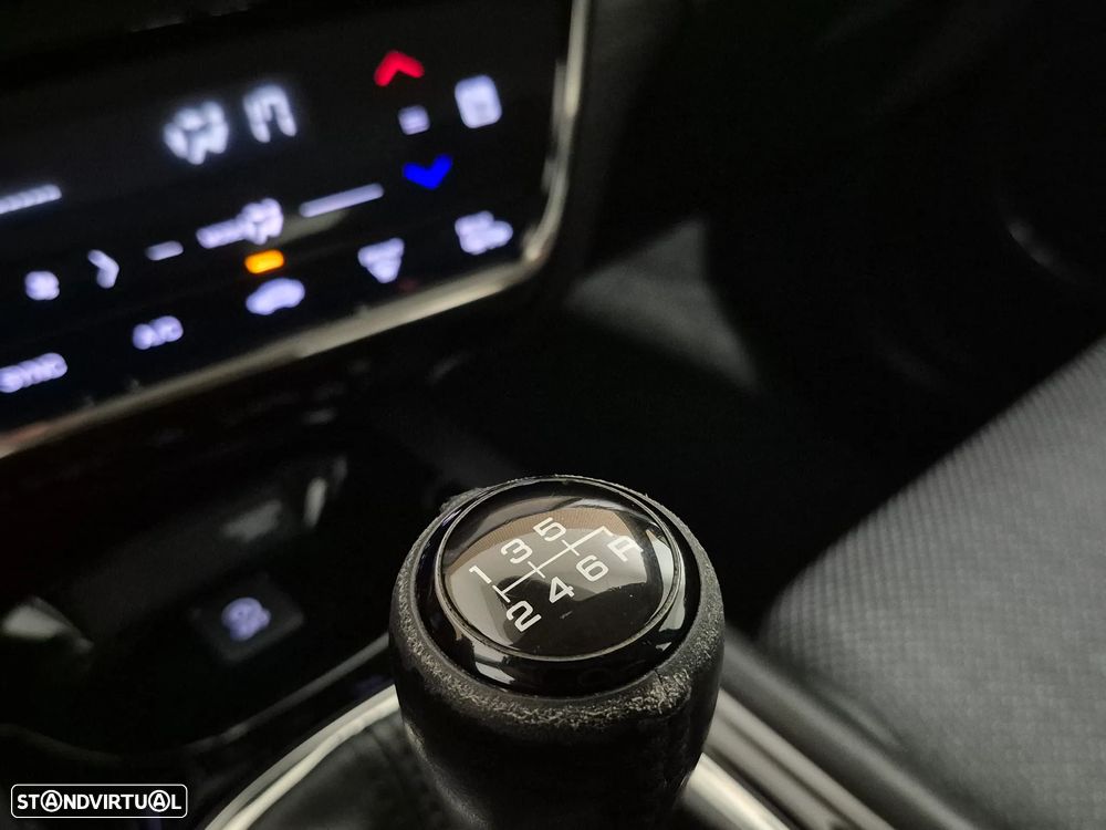 Honda HR-V 1.6 i-DTEC Elegance+Connect Navi - 16