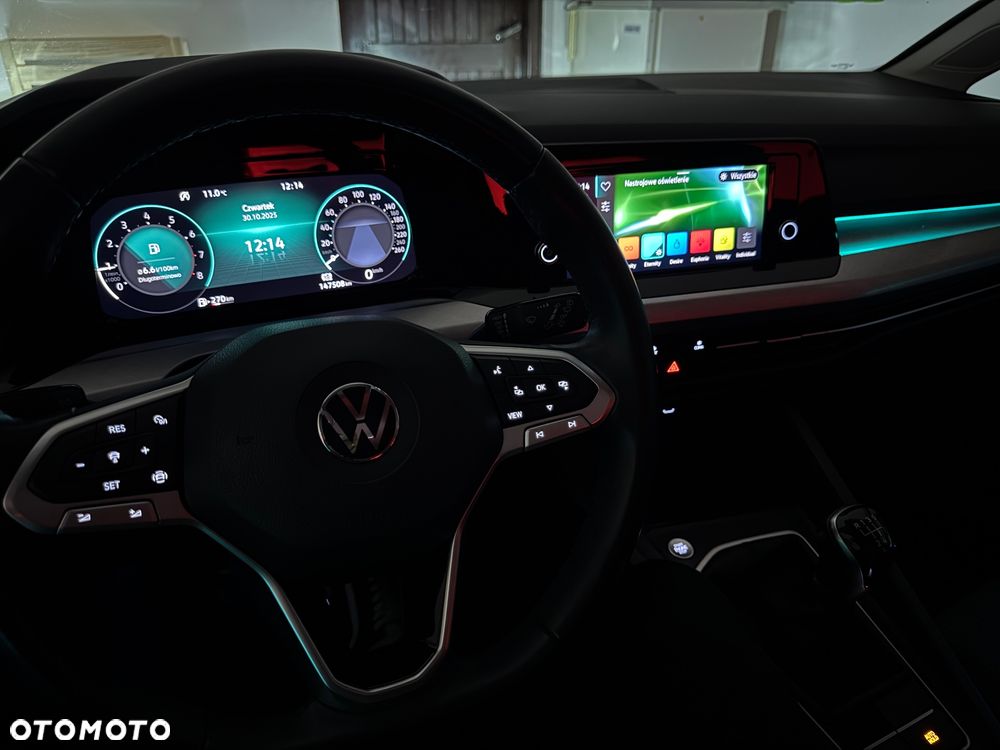 Volkswagen Golf VIII 1.5 TSI EVO Life - 39