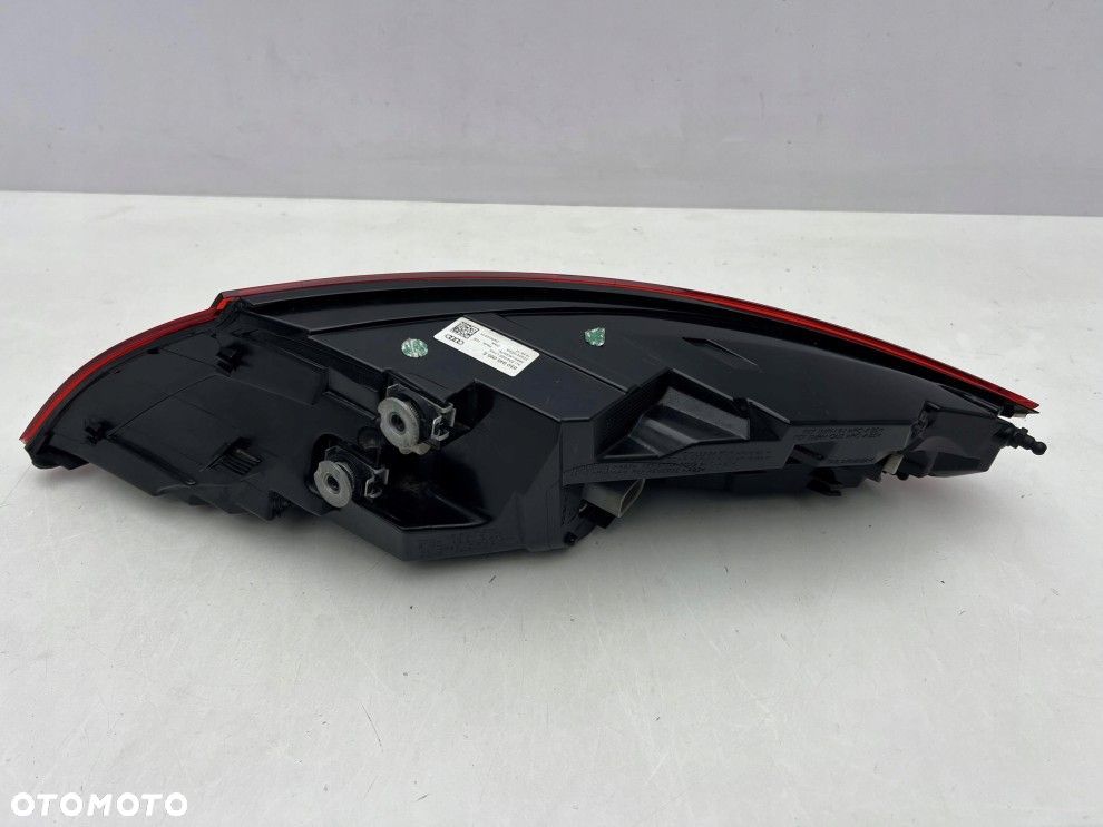 AUDI TT 8S LAMPA LED LEWA TYLNA LAMPA ORYGINAŁ 8S0945095E - 6
