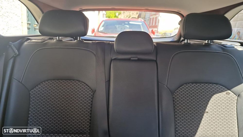 Kia Ceed SW 1.0 T-GDI TX+SRF - 6