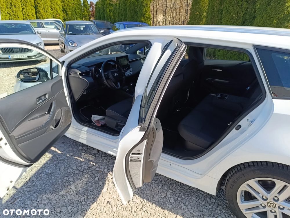 Toyota Corolla 1.8 Hybrid Comfort - 15