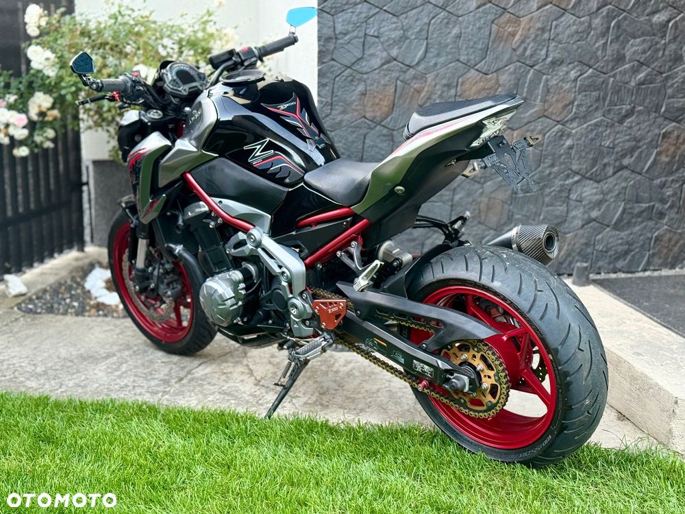 Kawasaki Z 900 - 19
