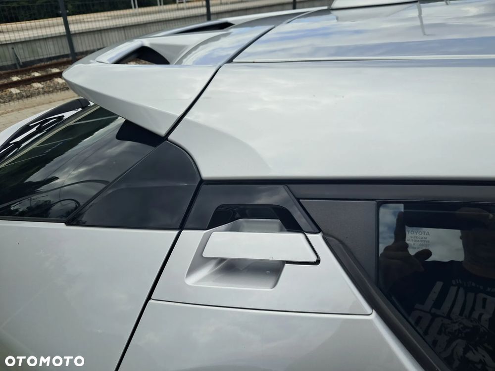 Toyota C-HR 1.2 T Dynamic - 20