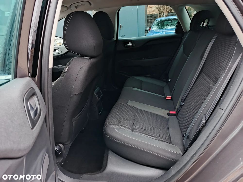 Citroën C4 1.2 PureTech MoreLife - 30