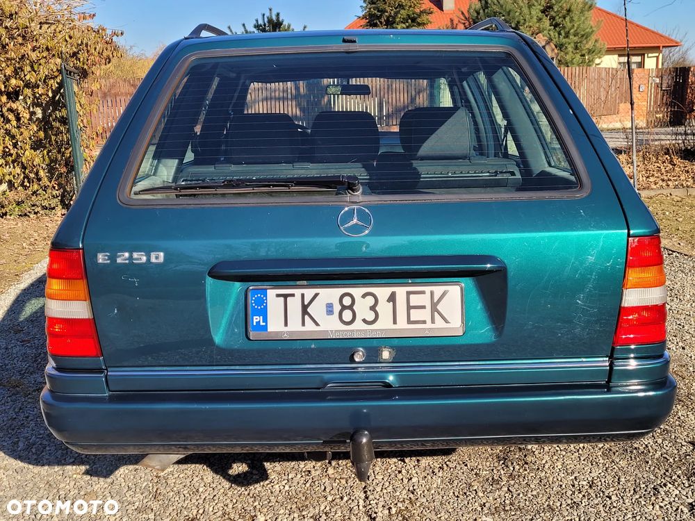 Mercedes-Benz Klasa E - 10