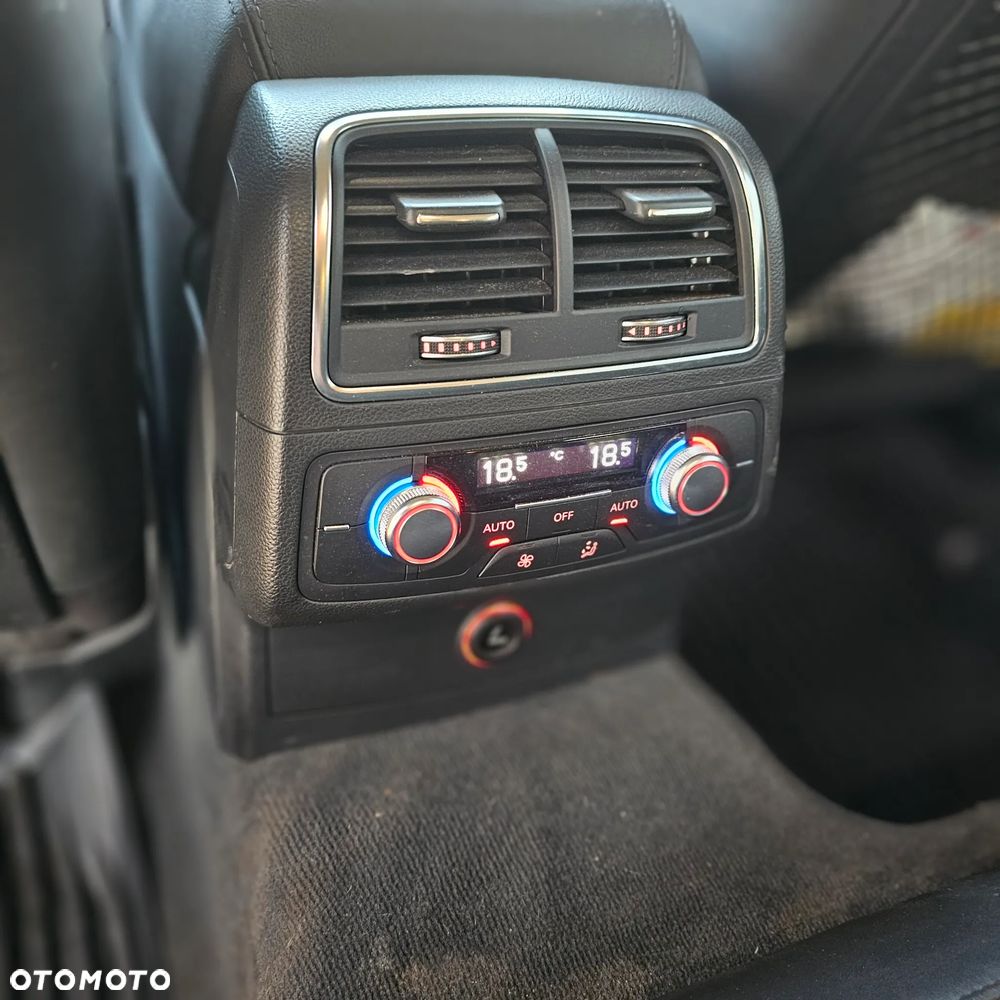 Audi A6 Avant 2.0 TDI quattro S tronic - 7