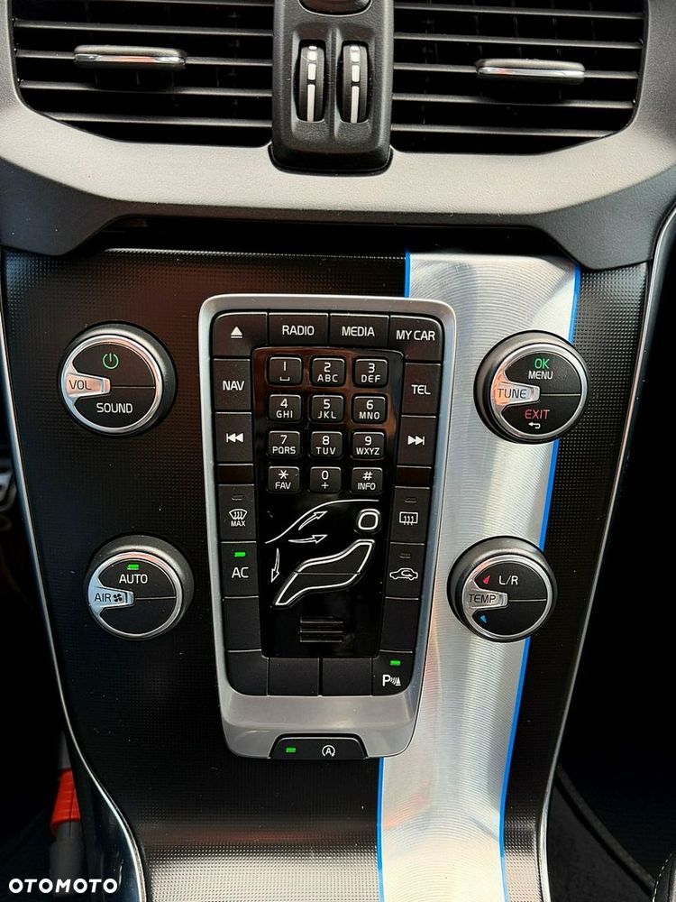 Volvo V40 - 19