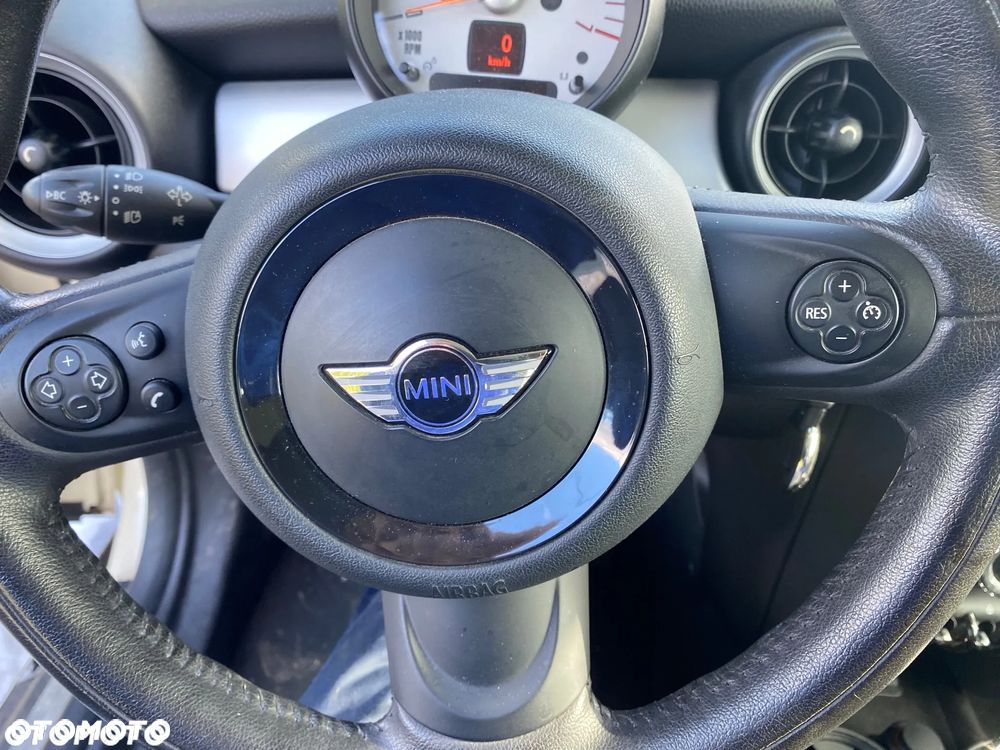 MINI Clubman Cooper D - 28