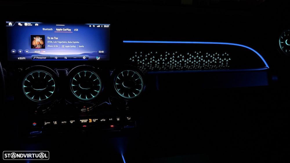 Mercedes-Benz EQB 300 4Matic AMG Line - 19