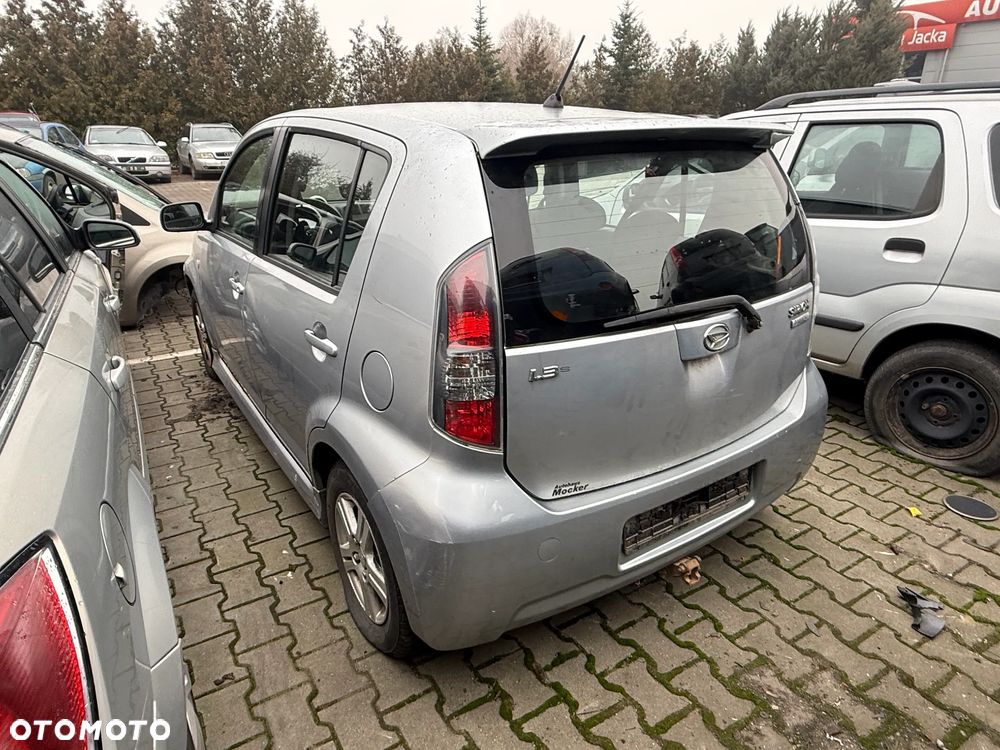 Daihatsu Sirion L3 1.3 Skrzynia Maska Klapa Drzwi Lampa - 2