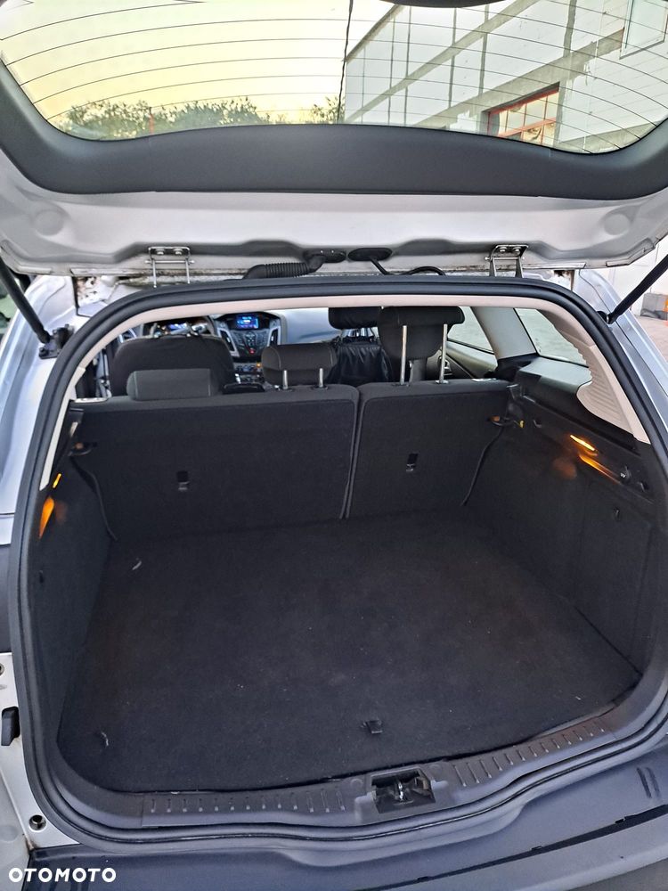 Ford Focus 2013 photo 5
