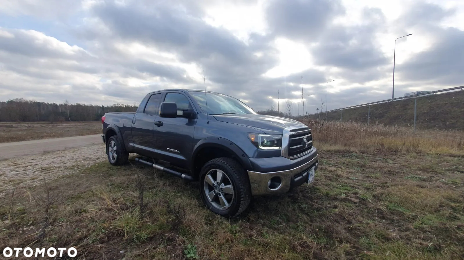Toyota Tundra 5.7 4x4 Double Cab SR5 - 3