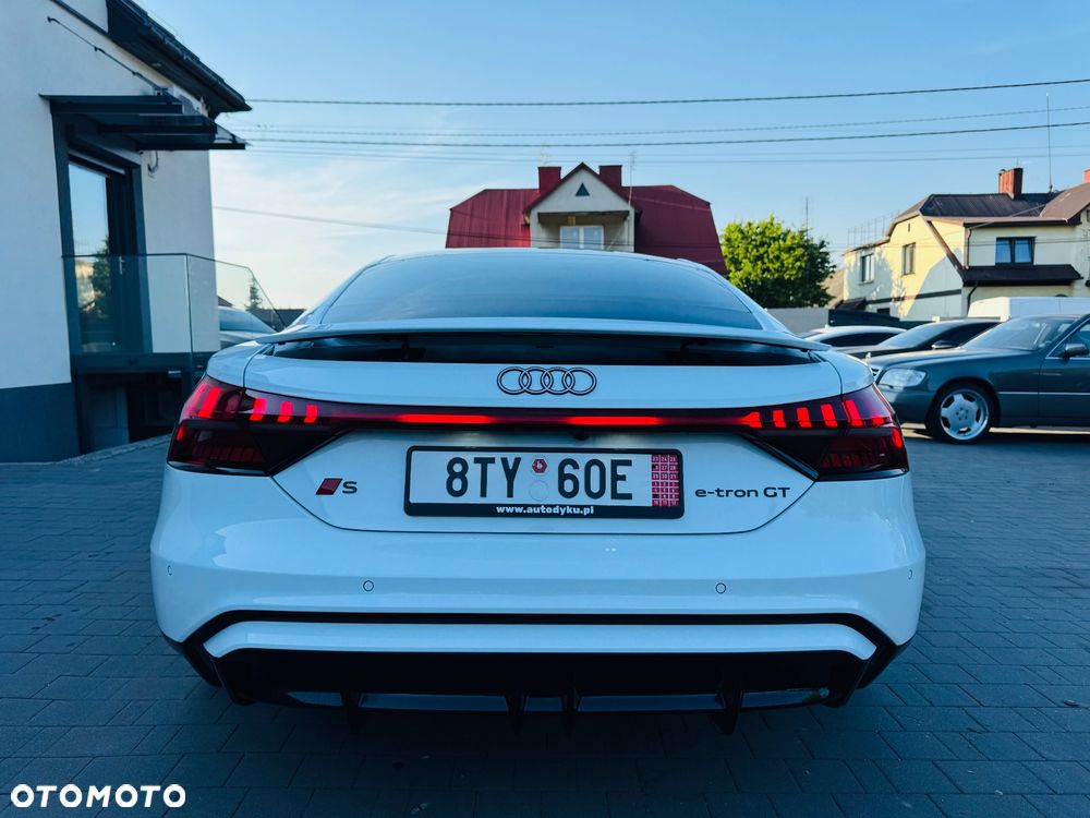 Audi e-tron GT 105kWh S Launch Edition Quattro - 9