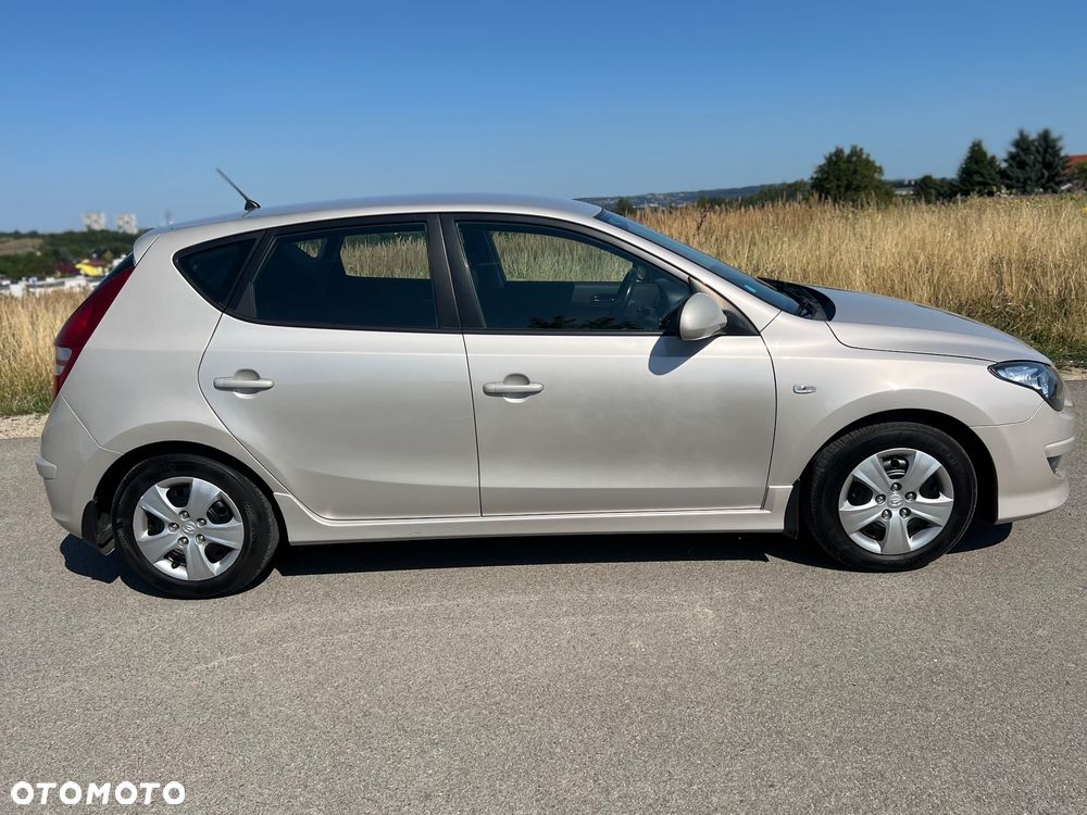 Hyundai i30 1.6 Style - 6