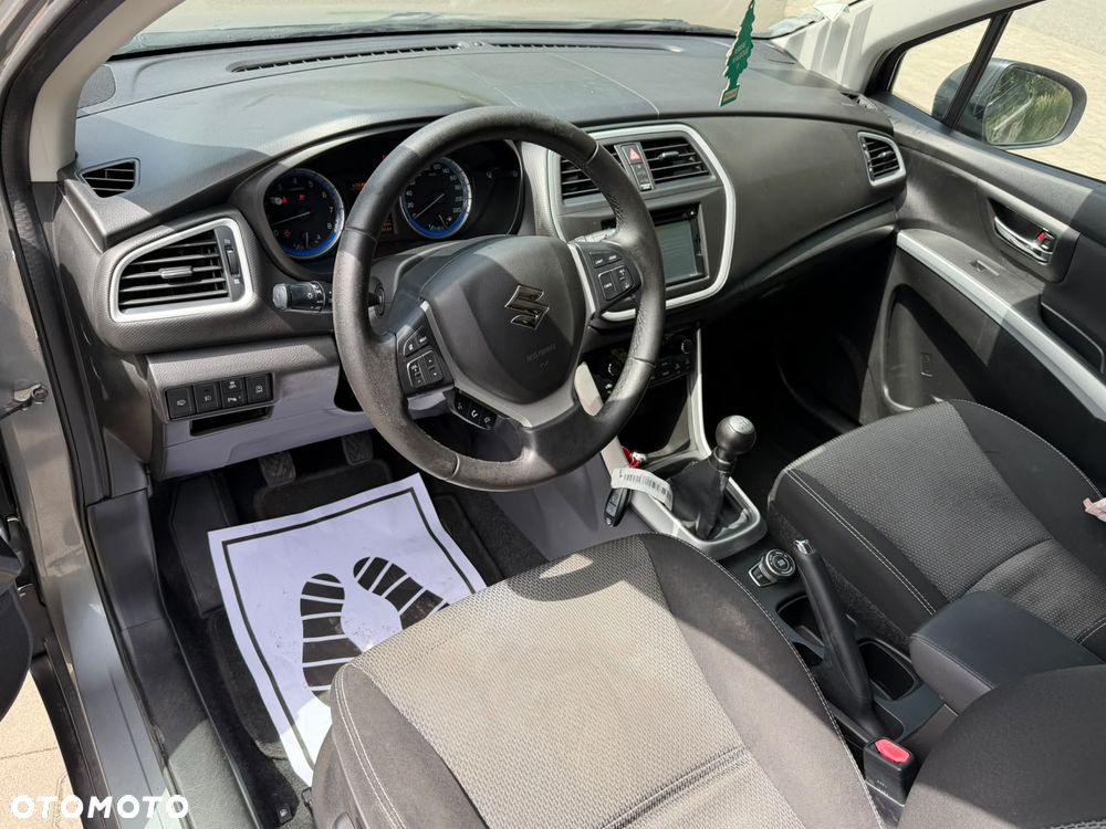 Suzuki SX4 1.6 VVT 4x4 Comfort - 9