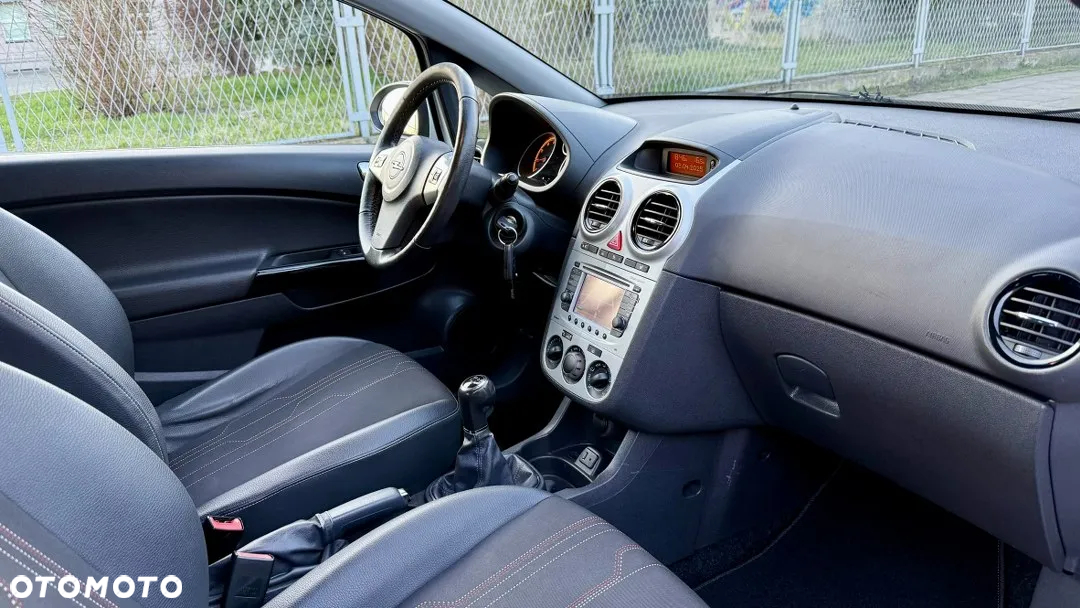 Opel Corsa 1.4 16V EcoFLEX Start-Stop Innovation - 28