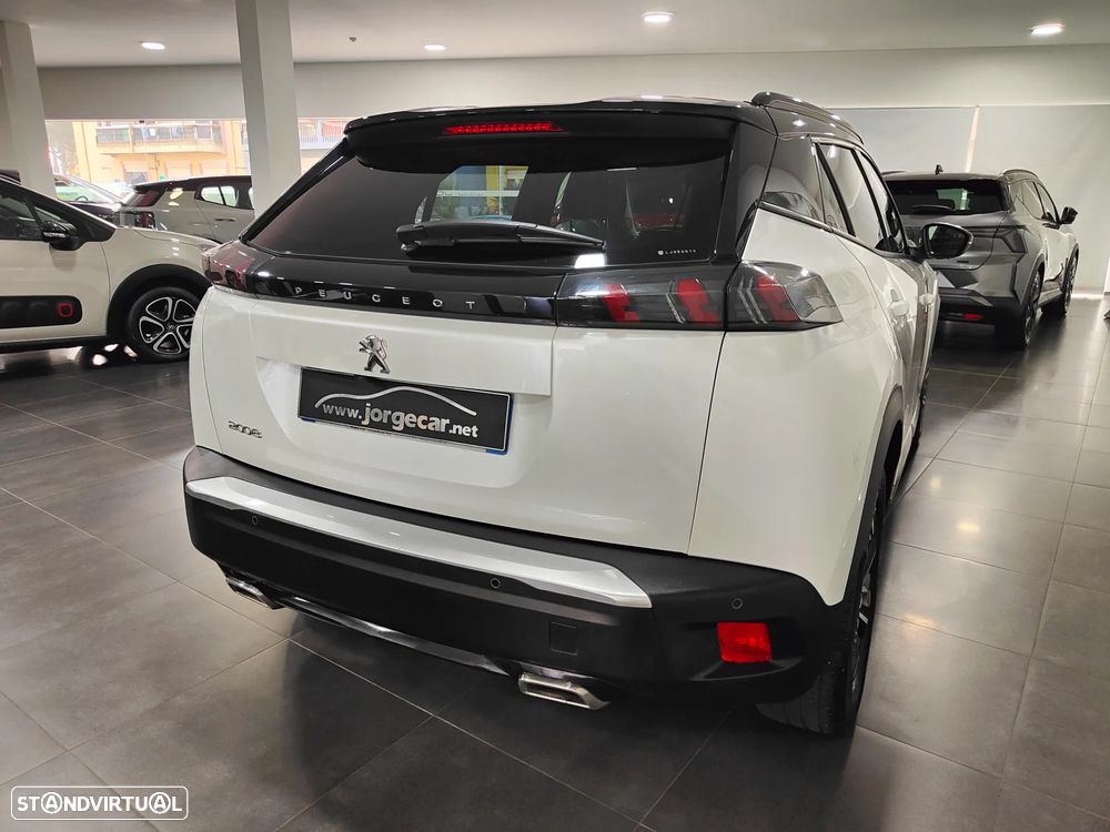 Peugeot 2008 1.2 PureTech Allure - 16