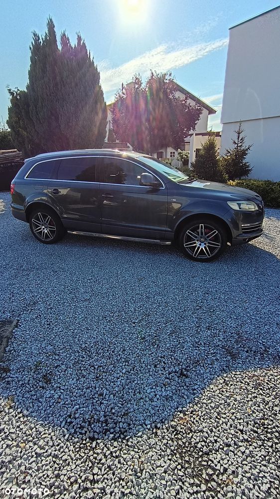 Audi Q7 - 6