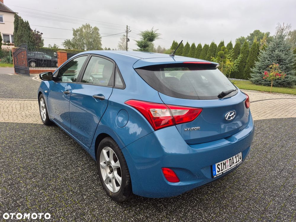 Hyundai i30 1.4 Classic - 12