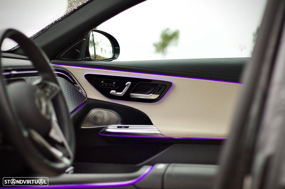 Mercedes-Benz E 300 de 4Matic All-Terrain - 17