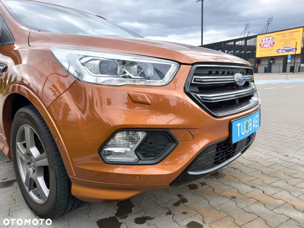 Ford Kuga 2.0 TDCi AWD ST-Line - 29