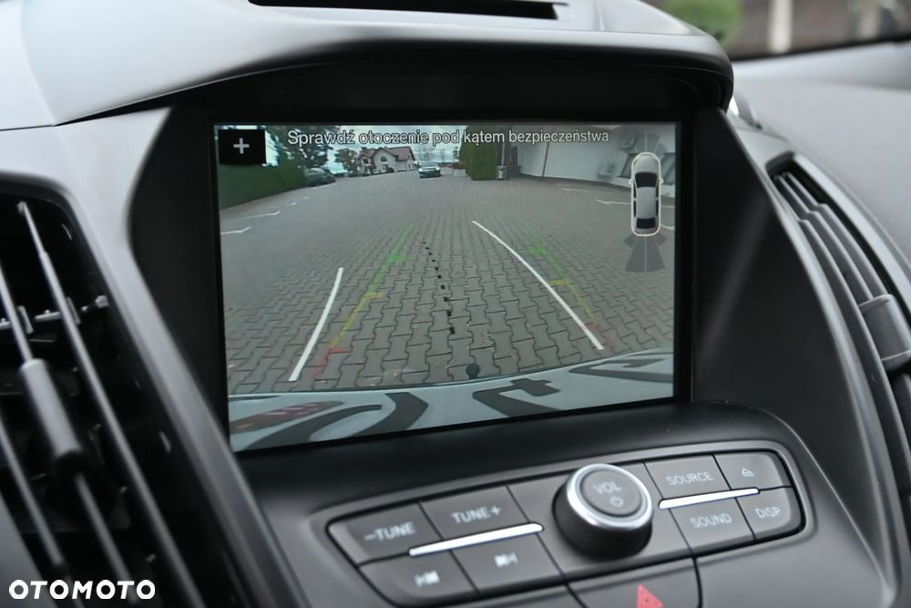 Ford Kuga 1.5 EcoBoost 2x4 ST-Line - 40