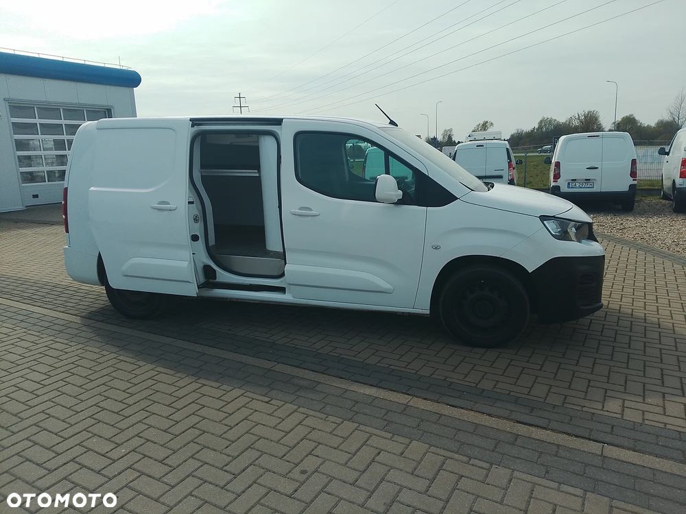Peugeot Partner Proace Berlingo Combo Doblo L2 Izoterma Chłodnia Salon PL półka Inox 3 osoby - 12