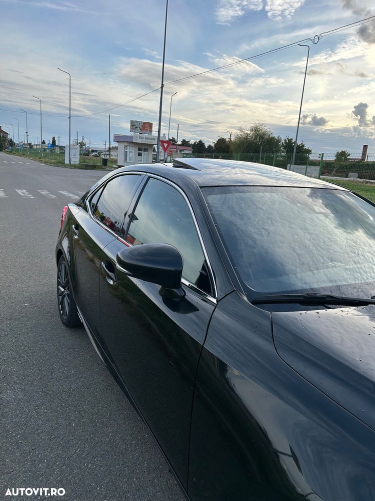 Lexus Seria IS - 2