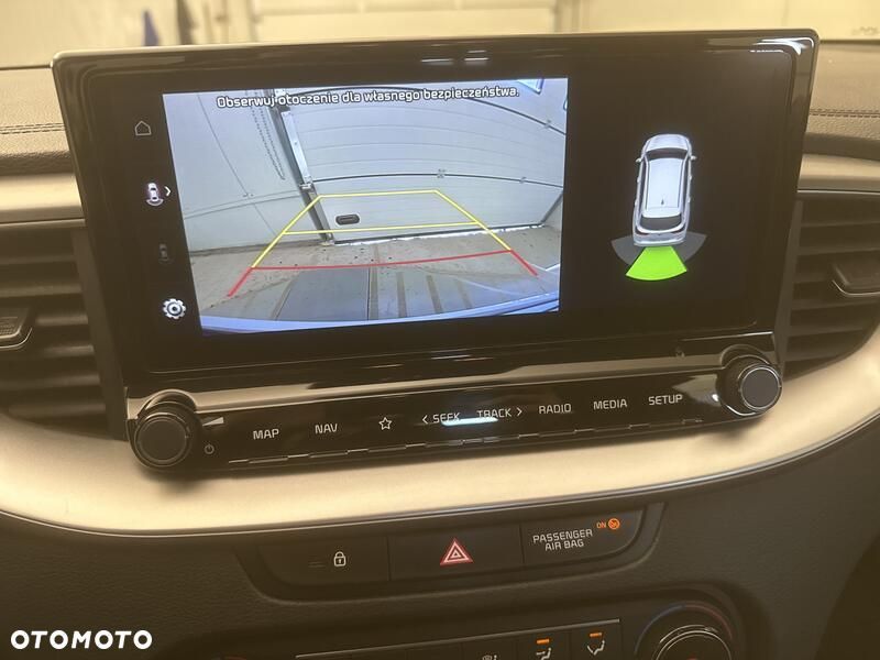Kia Ceed 1.5 T-GDI M - 16