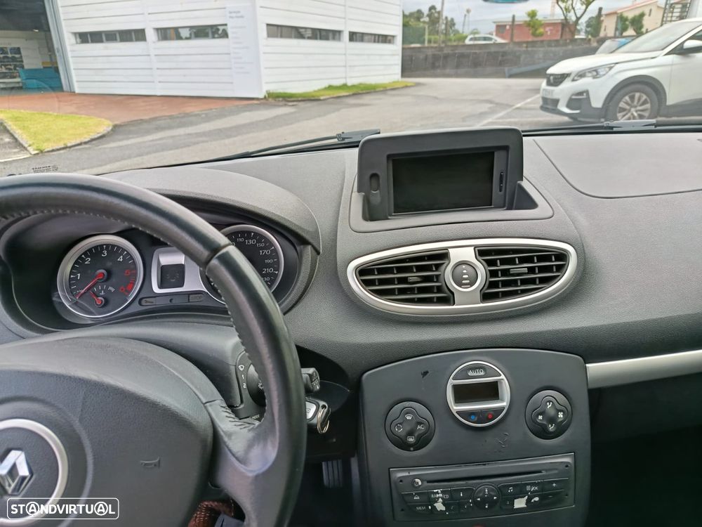 Renault Clio 1.5 dCi Dynamique - 8