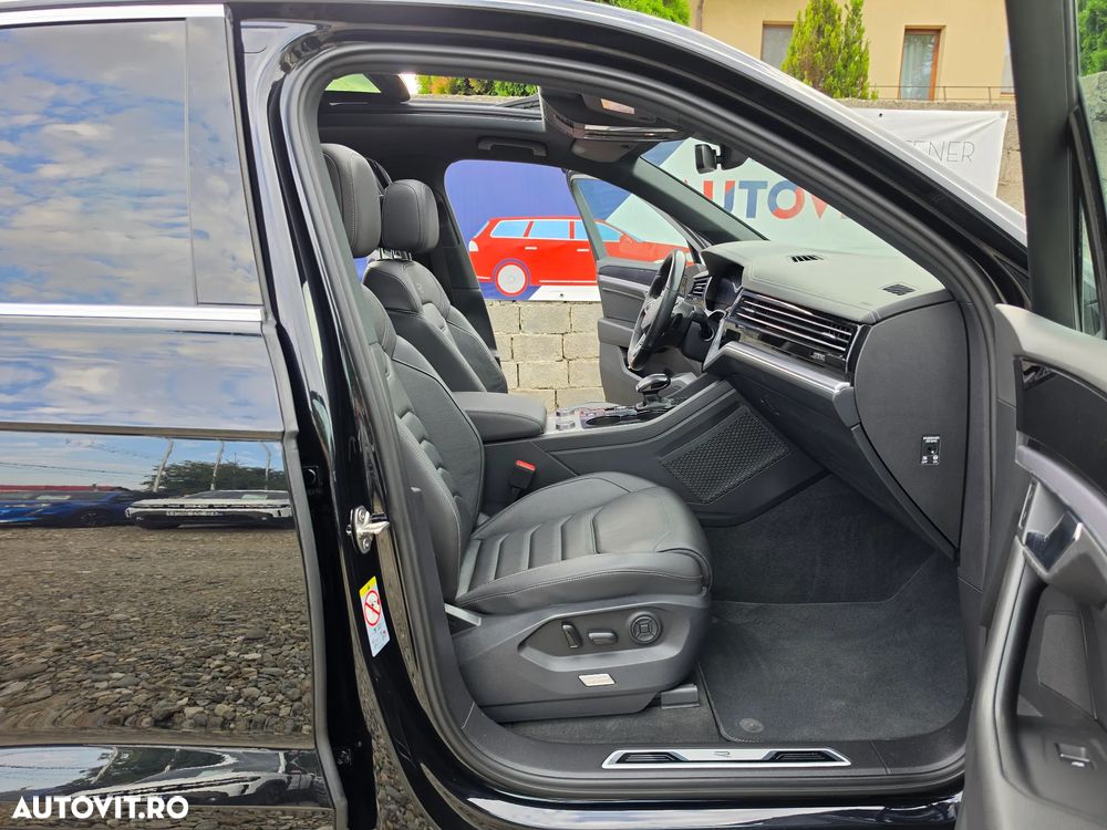 Volkswagen Touareg 3.0 V6 TDI SCR 4Motion Automatik R-Line - 30