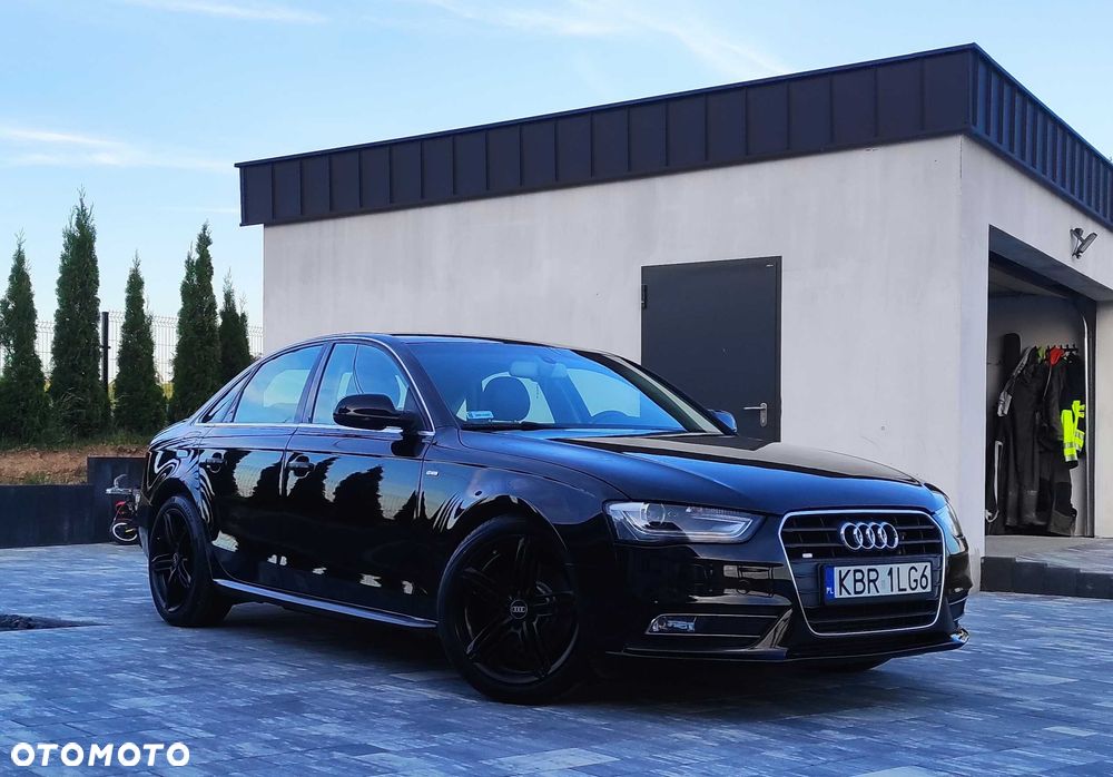 Audi A4 Limousine - 3