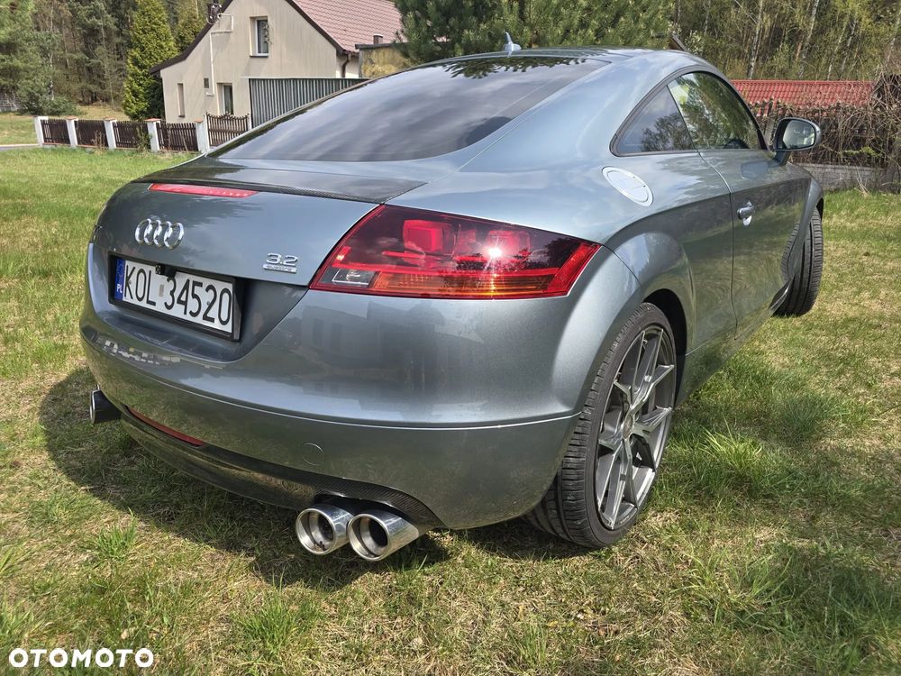 Audi TT Coupé - 4