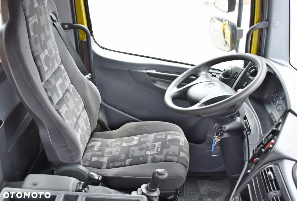 Mercedes-Benz Atego 818 * WYWROTKA 4,05 m + PK 6501 A * STAN BDB - 12