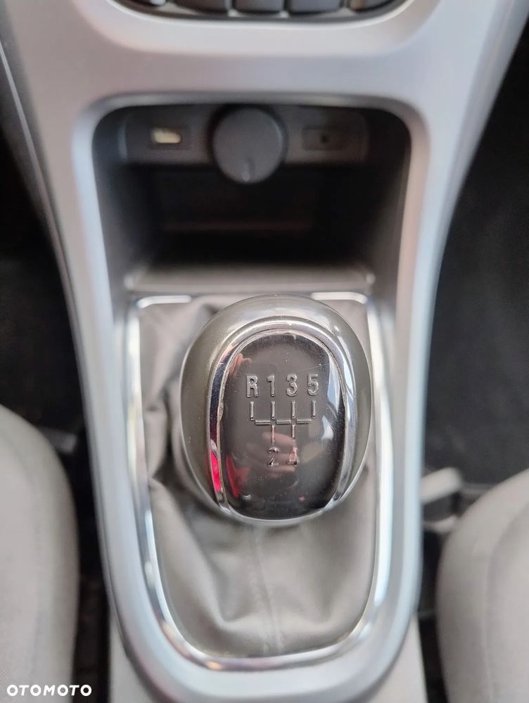 Opel Astra 1.6 Design Edition - 13