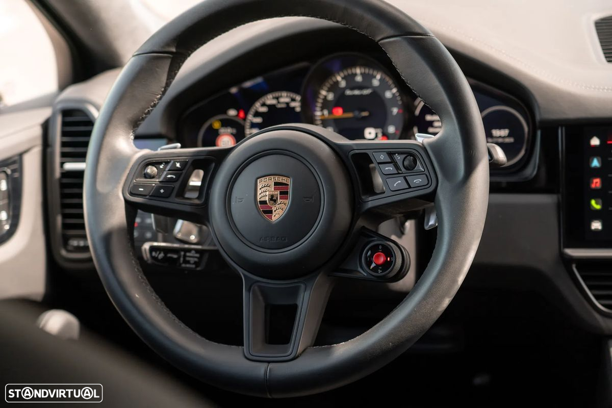 Porsche Cayenne Coupé Turbo GT Tiptronic S - 15