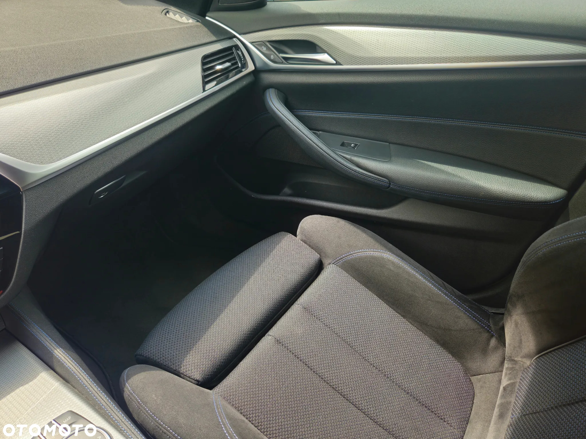BMW Seria 5 520d - 18